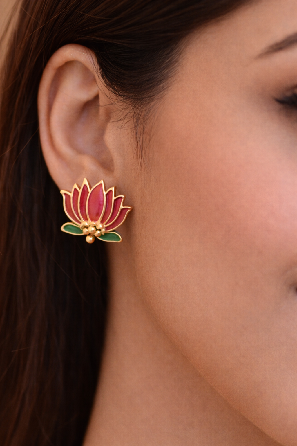 Anayshaaz delicate lotus motif necklace with elegant gold finish